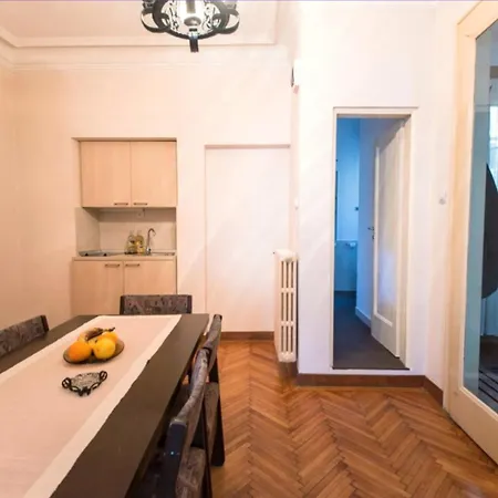 Apartment Svijetao, Komforan Stan *